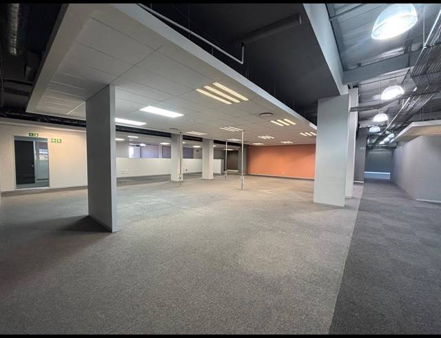 1,000M² OFFICE TO LET IN NORTHGATE BUSINESS PARK